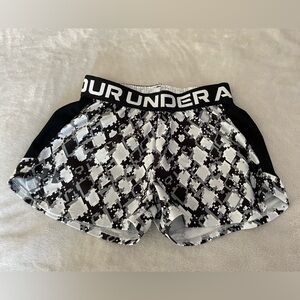 Girls Under Armour (UA) Shorts in size YSM (Youth Small)